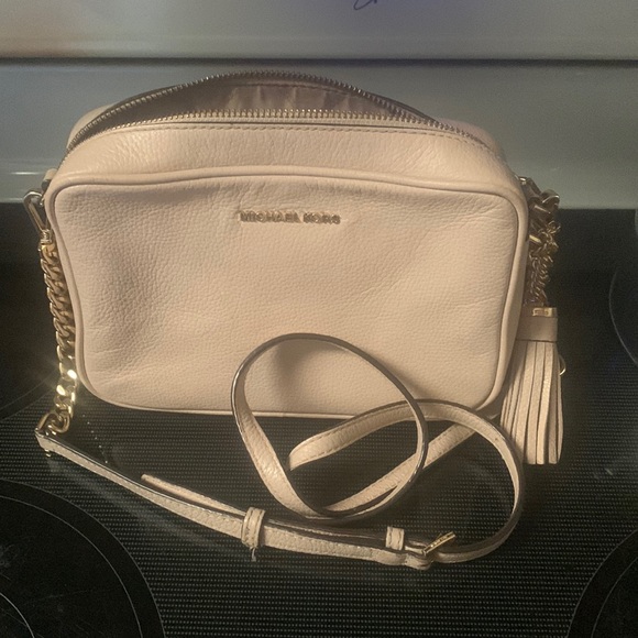 Michael Kors Handbags - Previously loved, Michael Kors crossbody, light pink, gently used